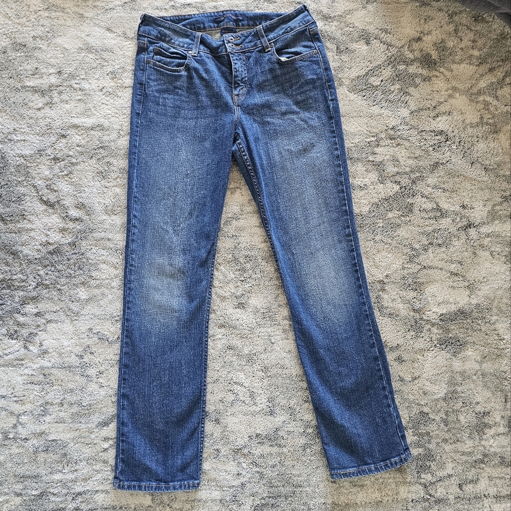 Levi's Women's 526 Slender Straight Jean Size 10